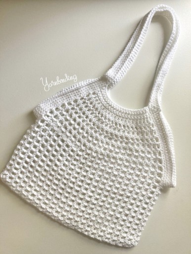 Image of crocheted white net 
